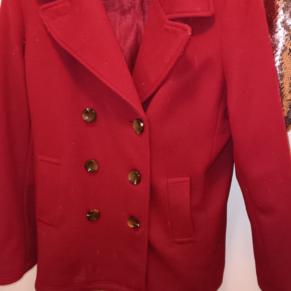 Elegant Women's Red Double-Breasted Pea Coat